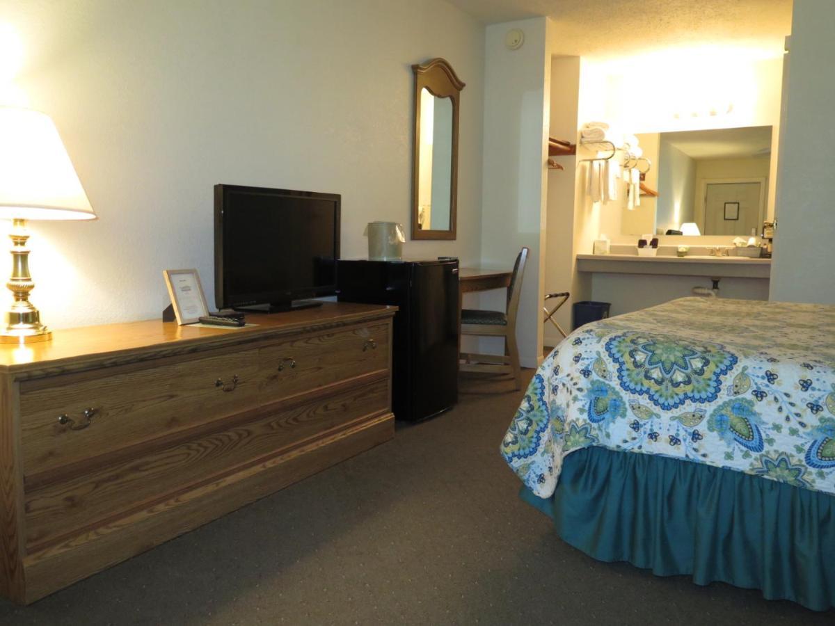 Wimberley Inn & Bar מראה חיצוני תמונה