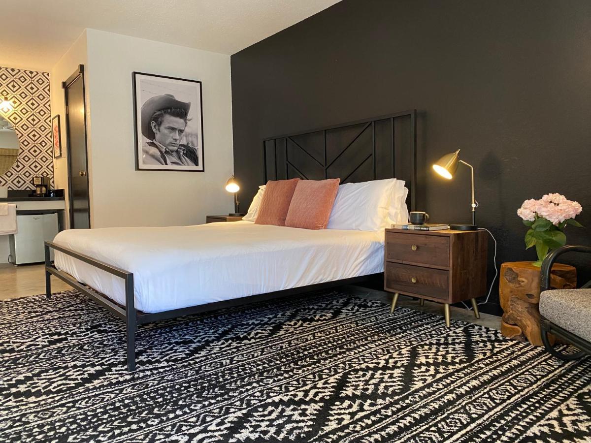 Wimberley Inn & Bar מראה חיצוני תמונה