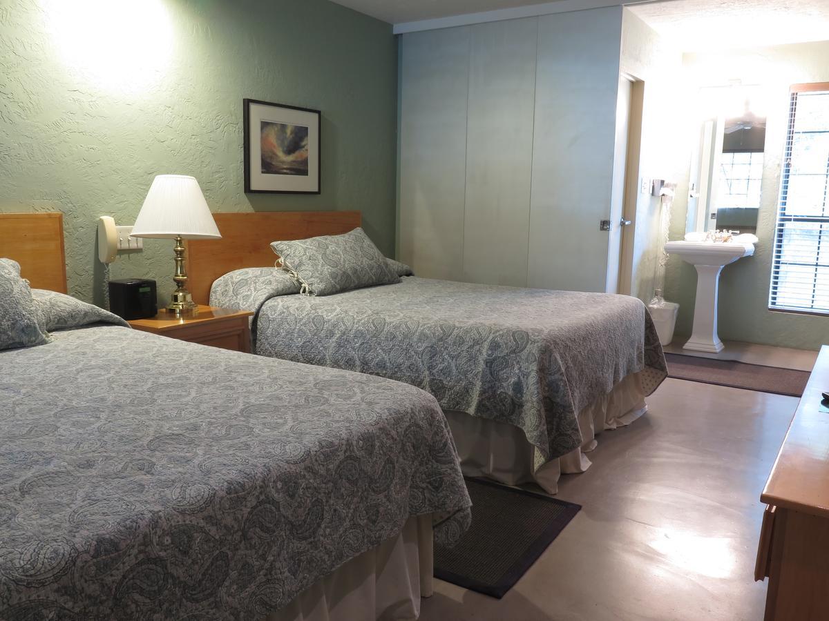 Wimberley Inn & Bar מראה חיצוני תמונה